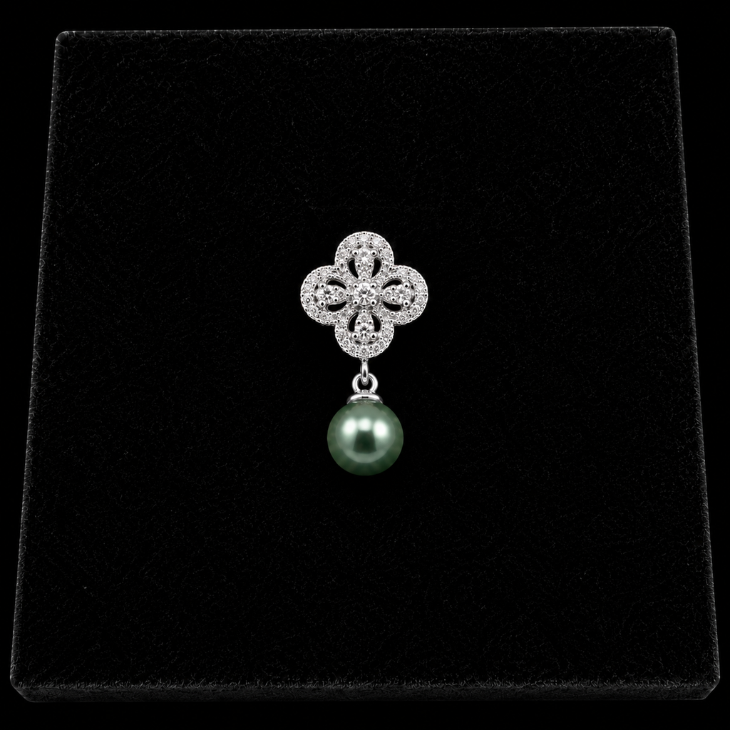 Silver Four Leaf Pearl Pendant