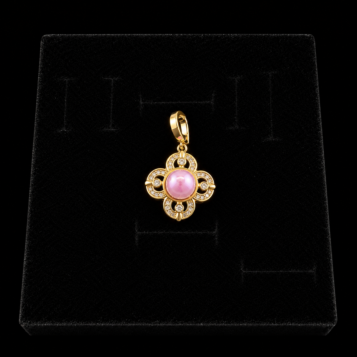 Gold Pearl Quatrefoil Pendant