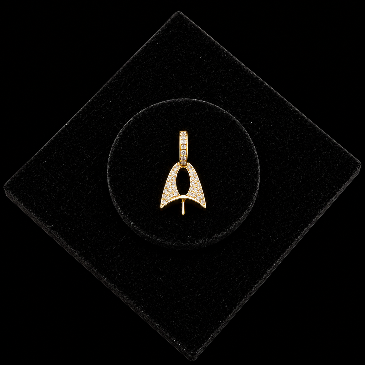 Gold Pearl Gateway Shine Pendant