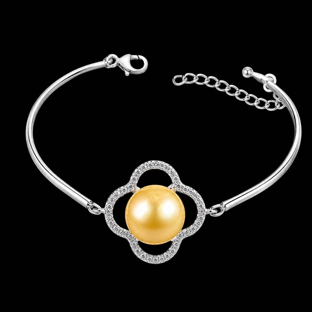 Clover Sparkle Bracelet