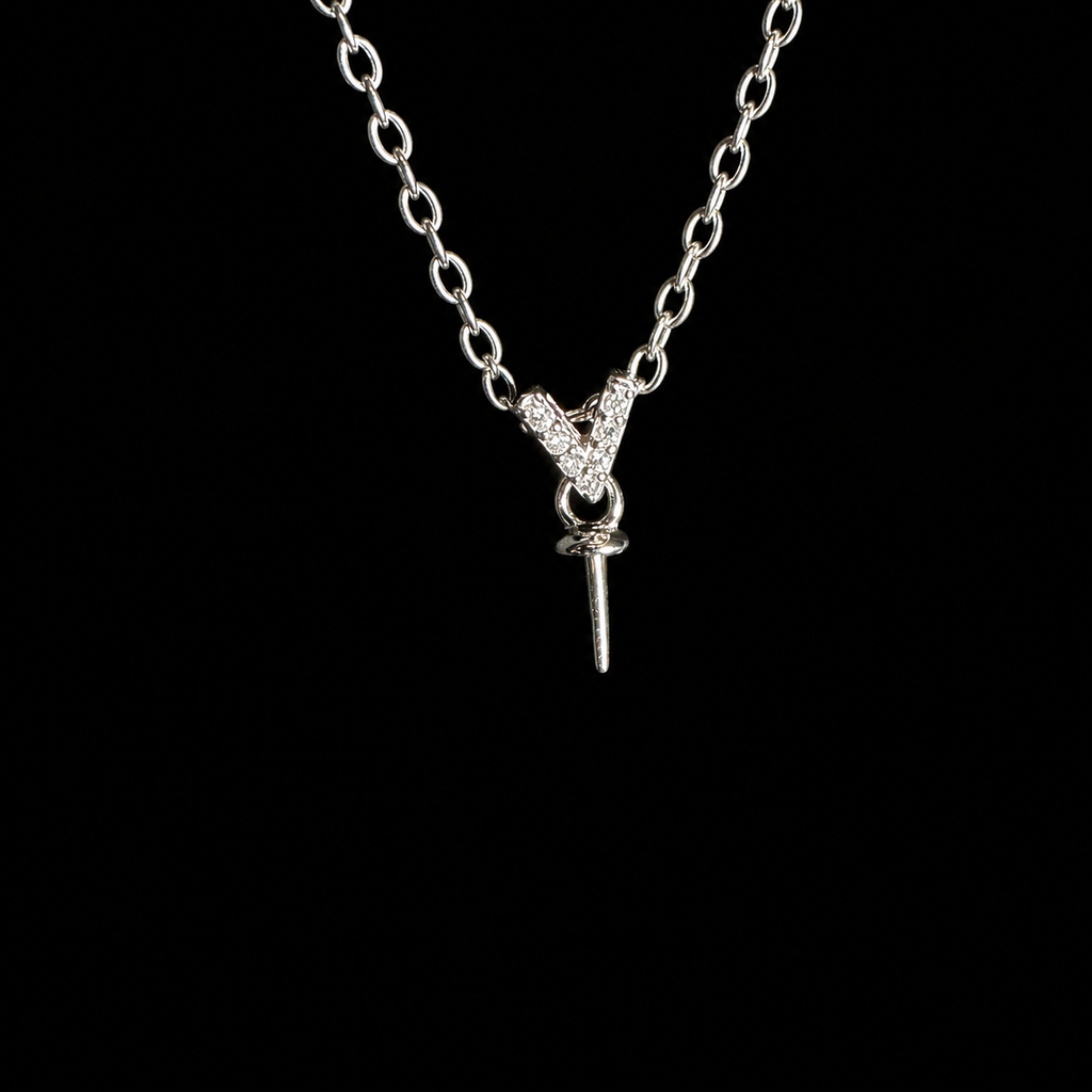 Simple V CZ Drop Pendant
