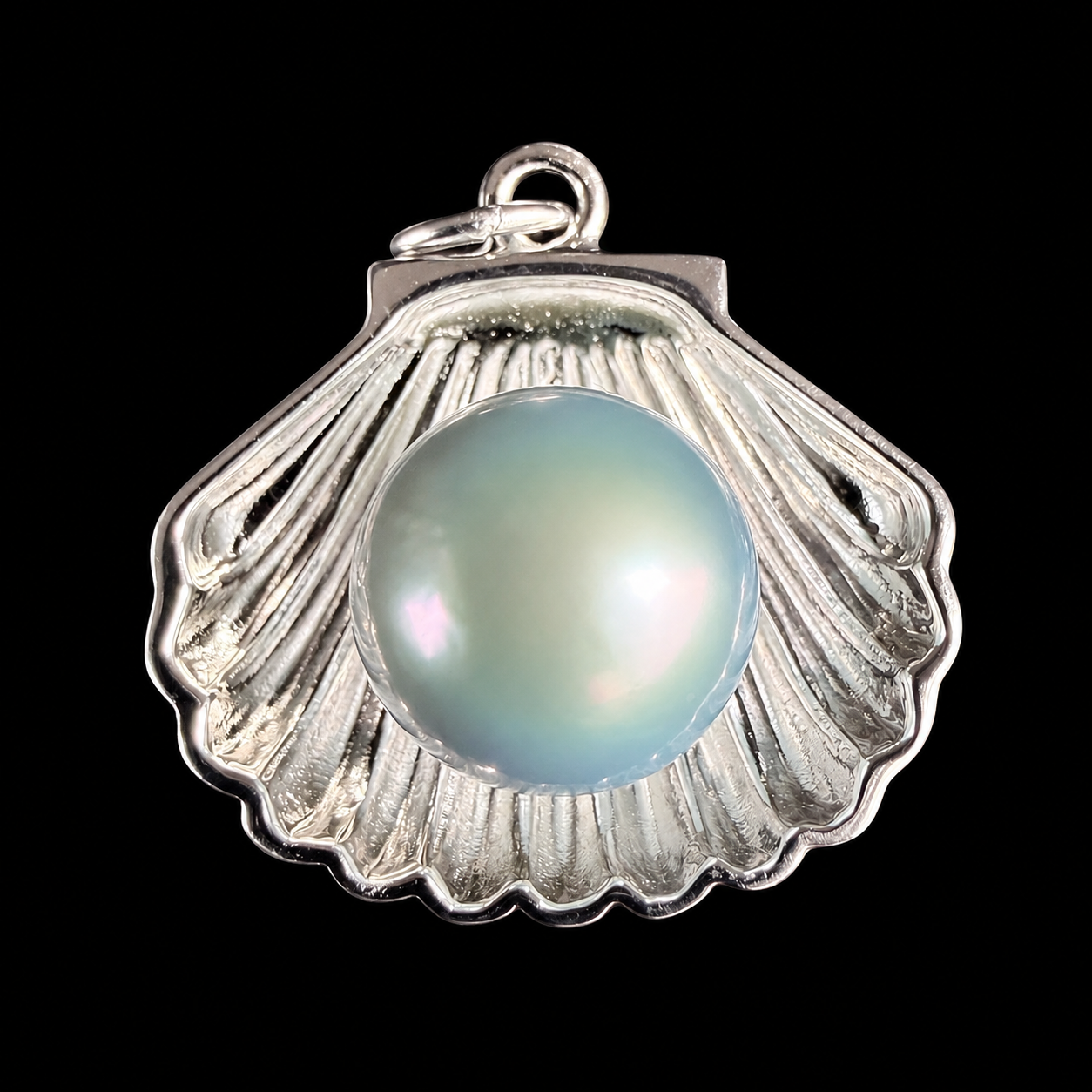 Treasured Shell Pearl Pendant