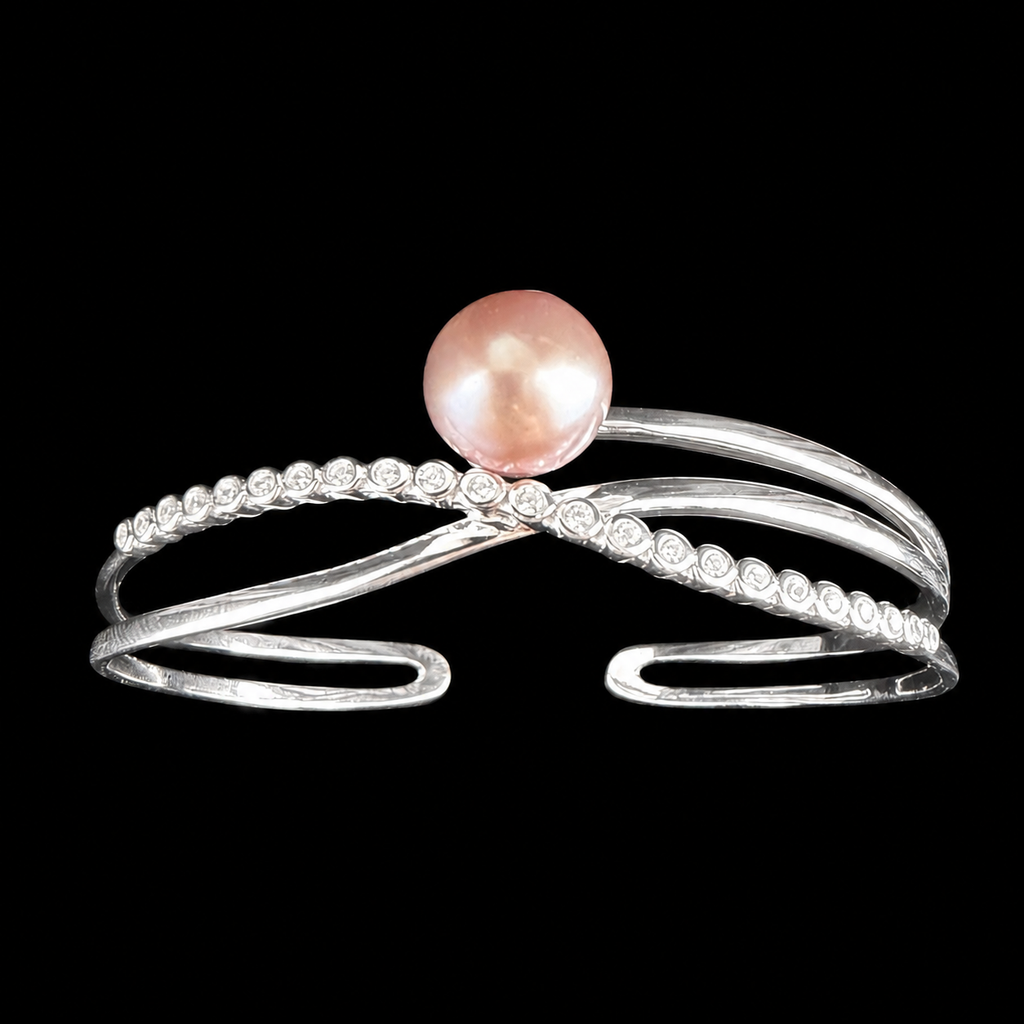 Luminous Luxe Pearl Bangle