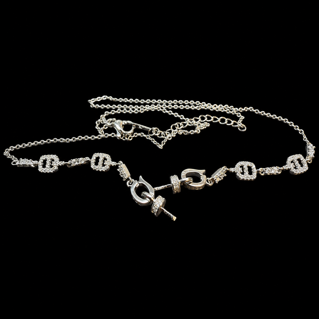 Sparkline Pearl Necklace