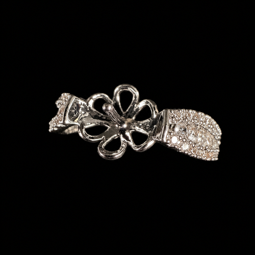 Crystal Detail Edison Pearl Ring