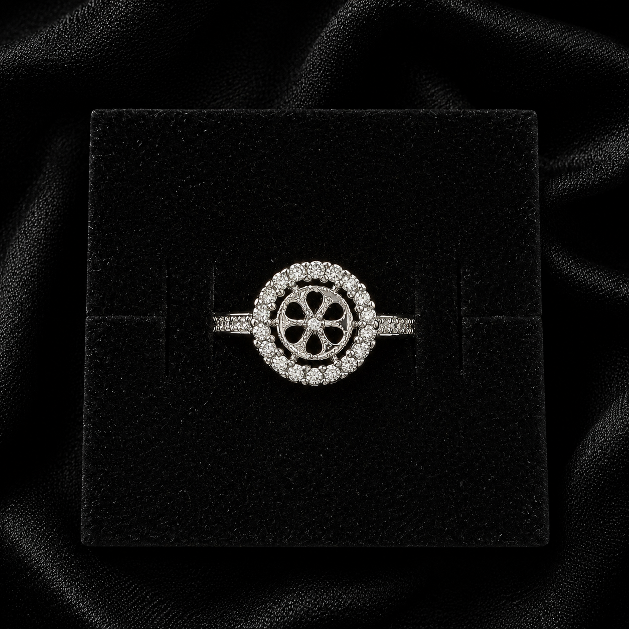 Round Sparkle Ring