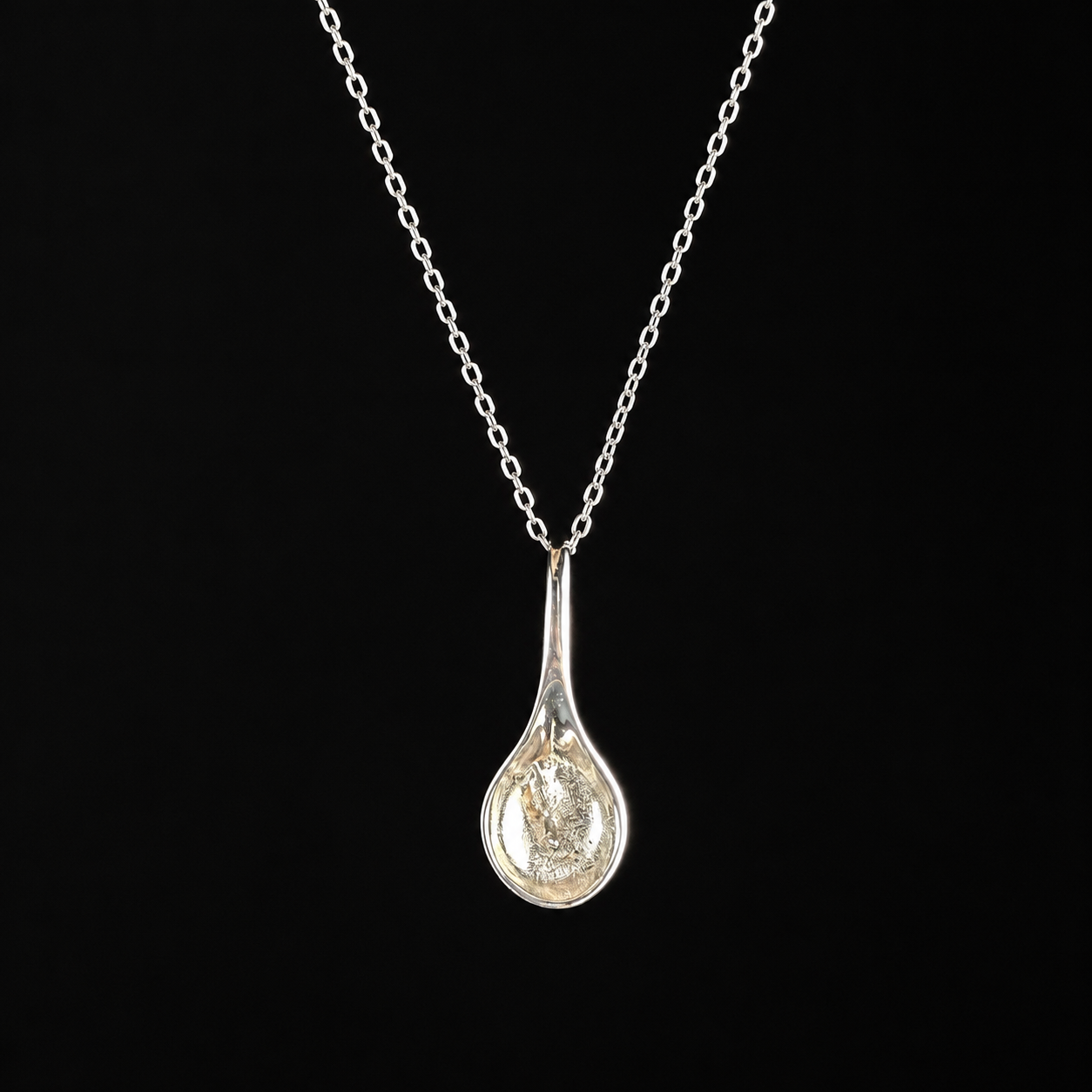 Tear Drop Simple Drop Pendant