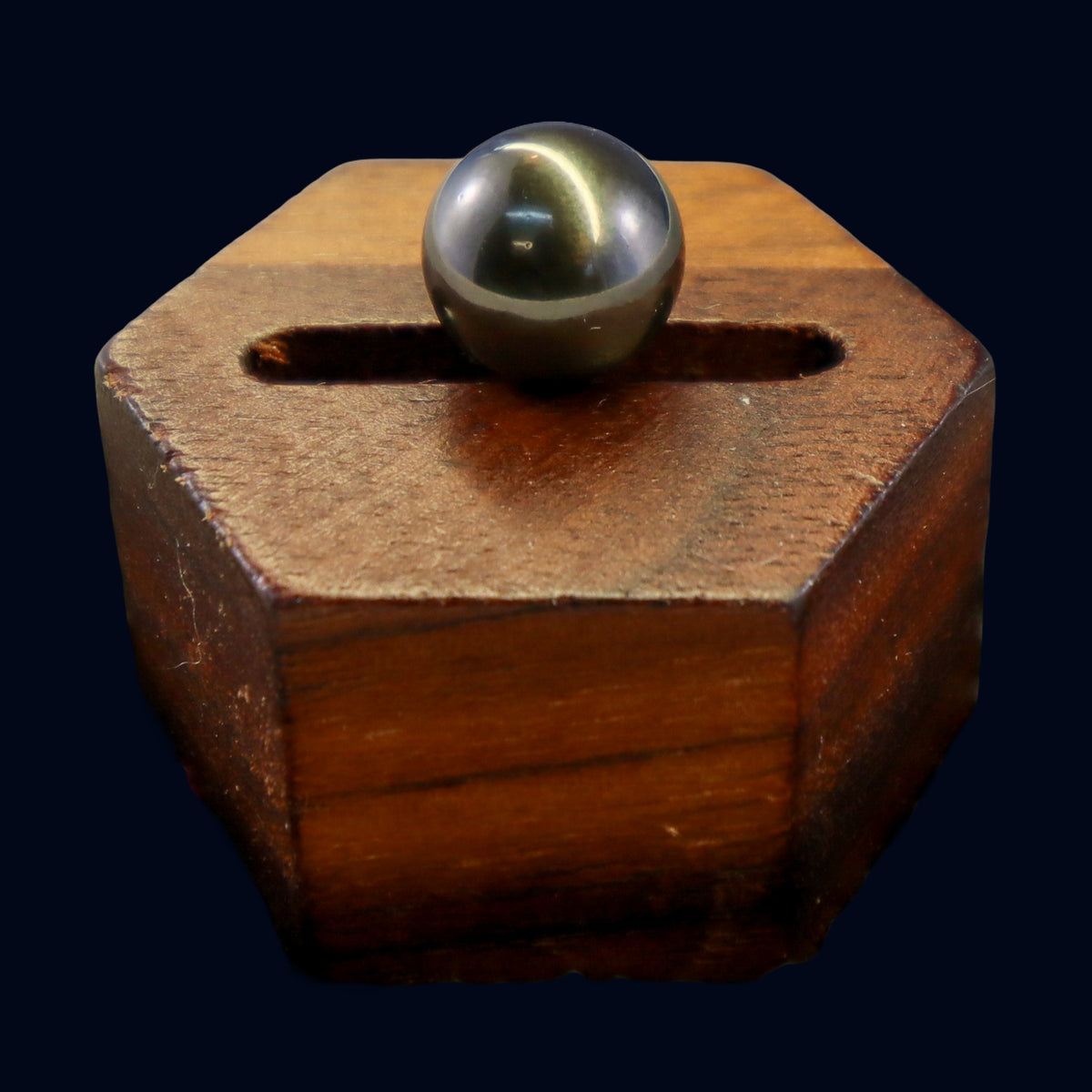 Deep Lagoon Tahitian Pearl