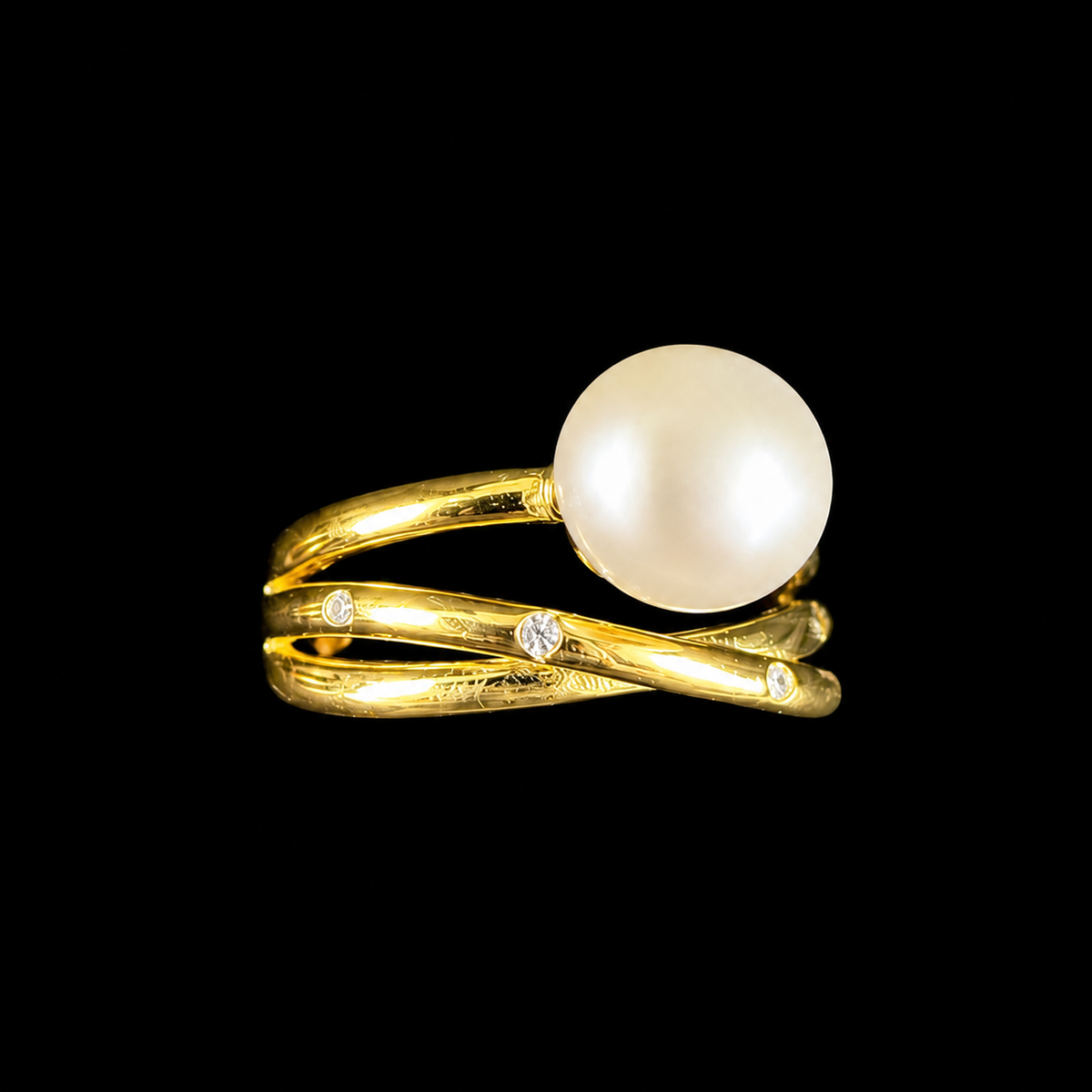 Gold Twisted Glow Pearl Ring