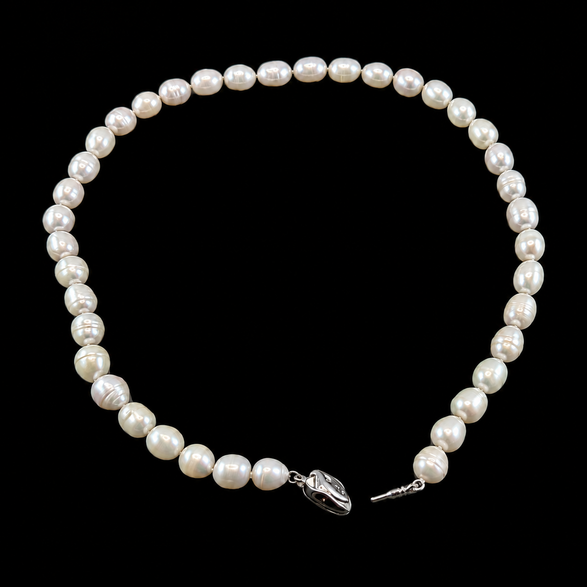 White Pearl Necklace