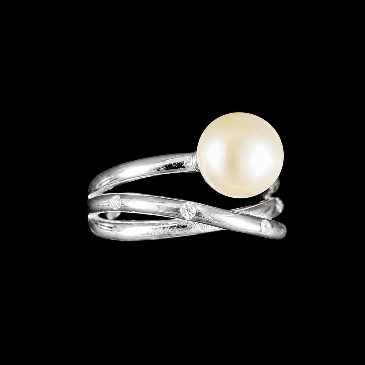 Silver Twisted Glow Pearl Ring