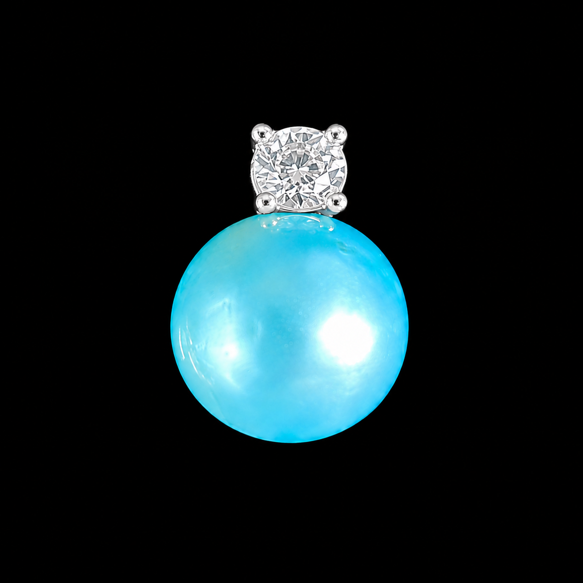 White Gold Everyday Pearl Earrings